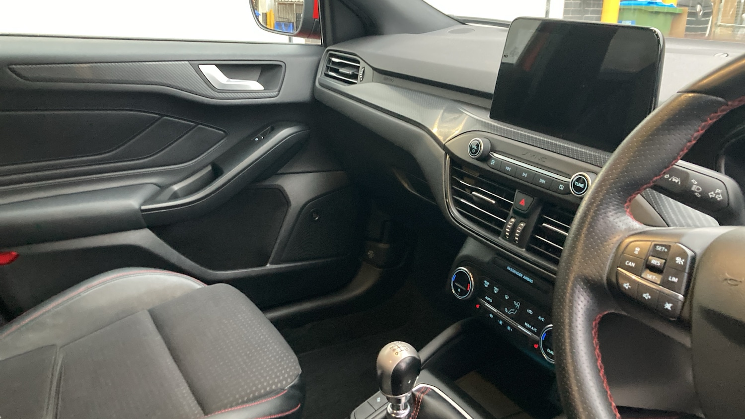 Used Ford Focus 2018 for sale - 77228130: Photo 14