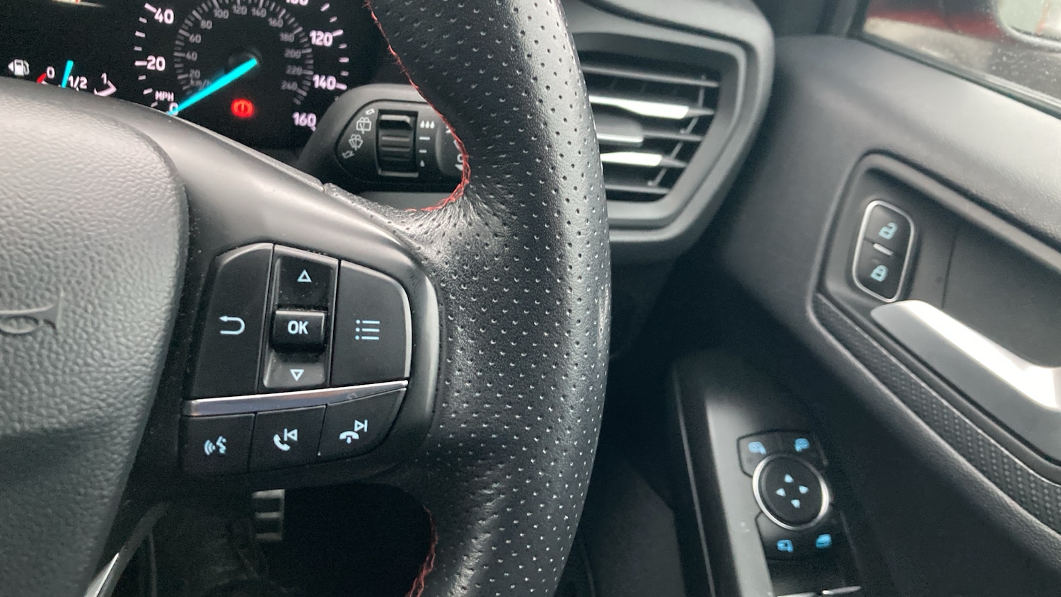 Used Ford Focus 2018 for sale - 77228130: Photo 22