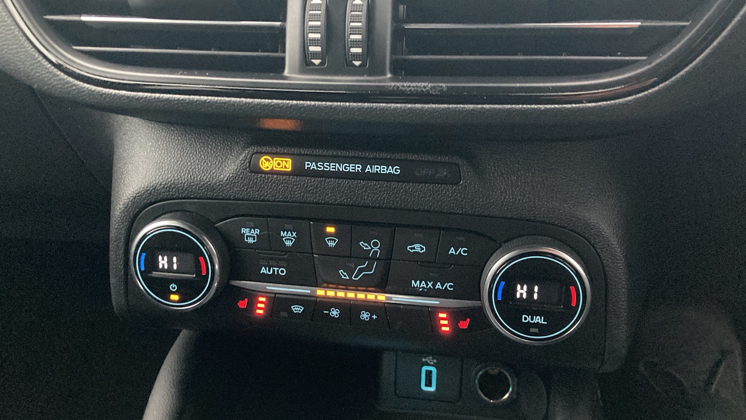 Used Ford Focus 2018 for sale - 77228130: Photo 25