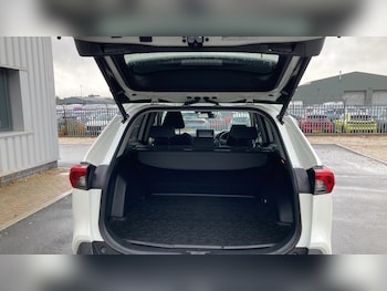 Used Toyota RAV4 2021 for sale - 76006656: Photo