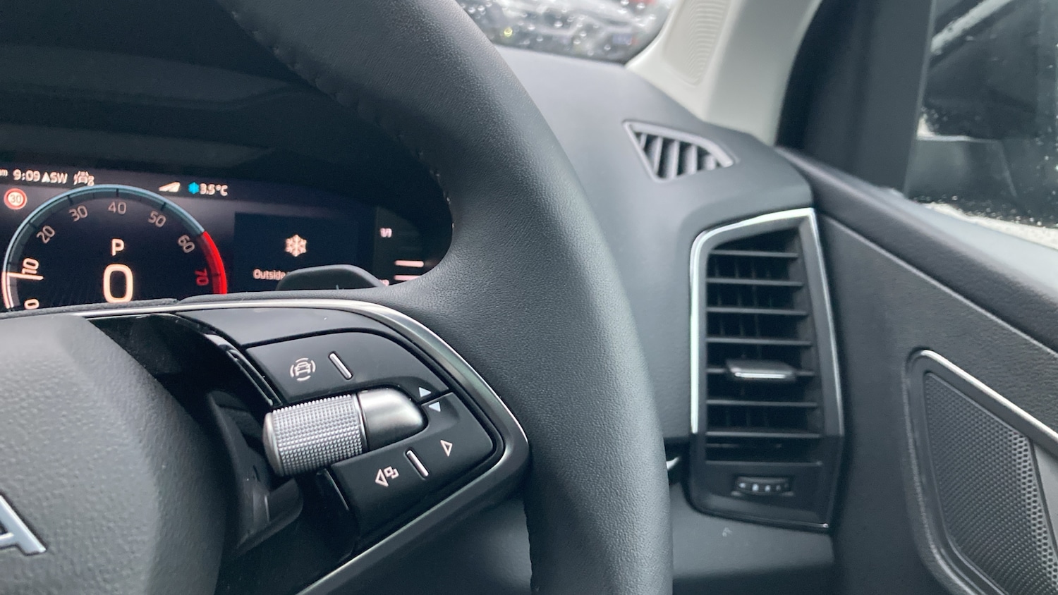 Used Skoda Karoq 2025 for sale - 77450227: Photo 18