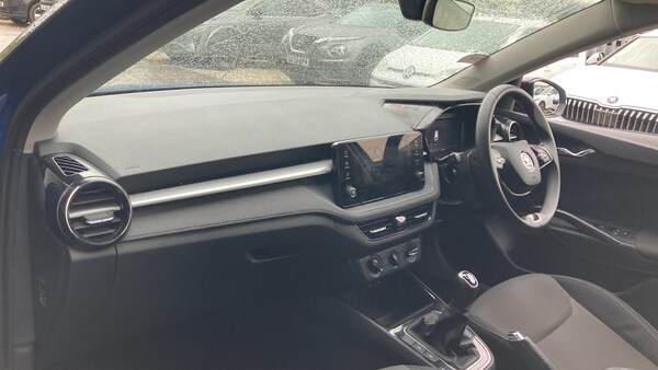 Used Skoda Fabia 2024 for sale - 76183180: Photo 2