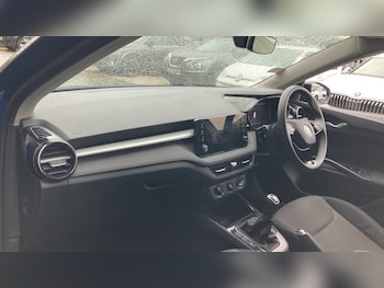 Used Skoda Fabia 2024 for sale - 76183180: Photo 2
