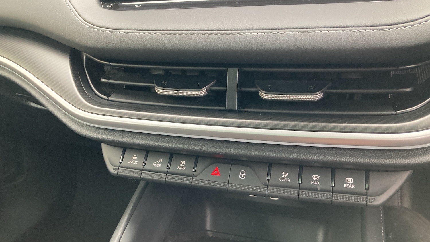 Used Skoda Enyaq 2025 for sale - 78000745: Photo 24