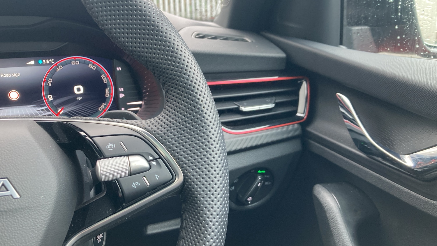 Used Skoda Kamiq 2025 for sale - 77377970: Photo 18