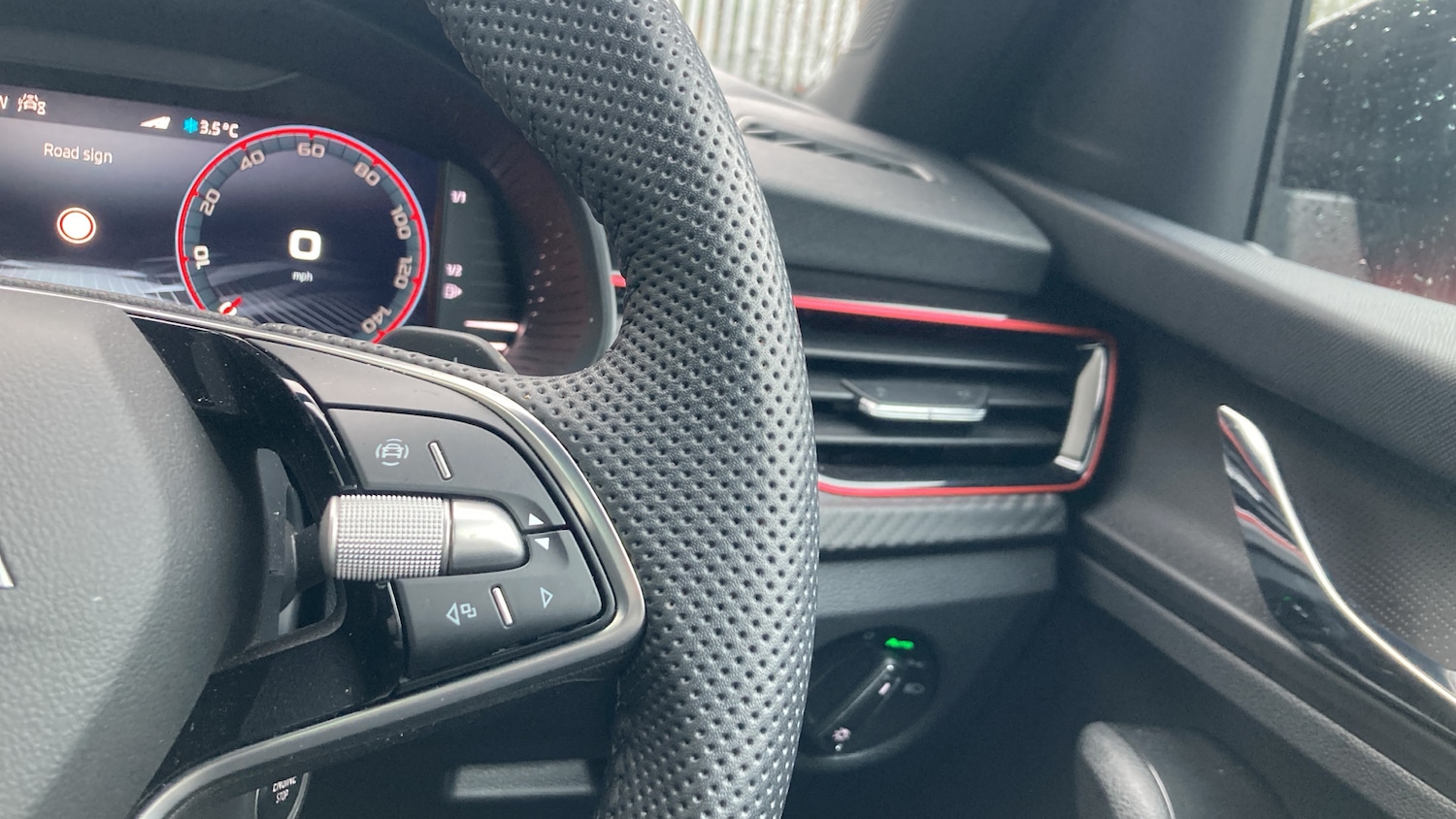 Used Skoda Kamiq 2025 for sale - 77377970: Photo 23