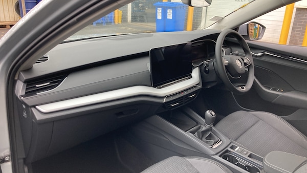Used Skoda Octavia 2024 for sale - 76332028: Photo 2