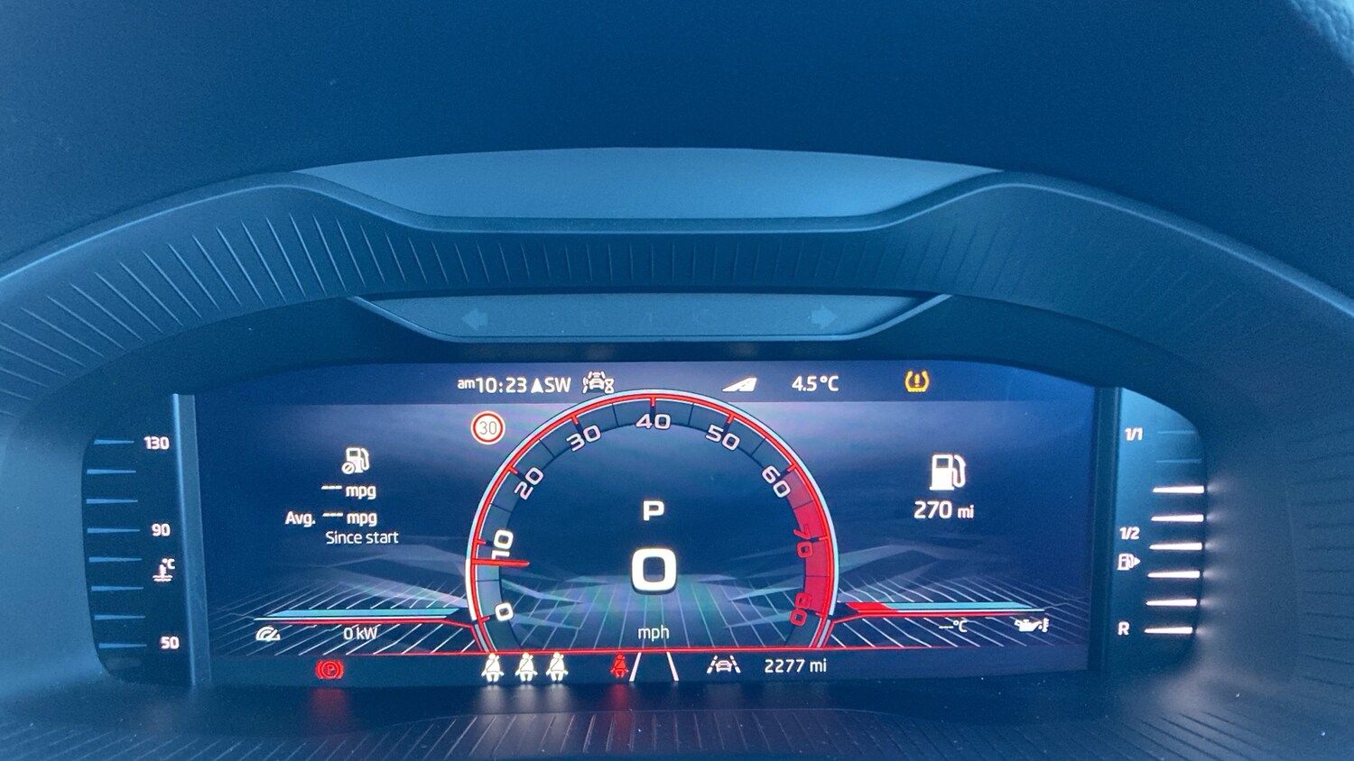 Used Skoda Karoq 2025 for sale - 77930498: Photo 11