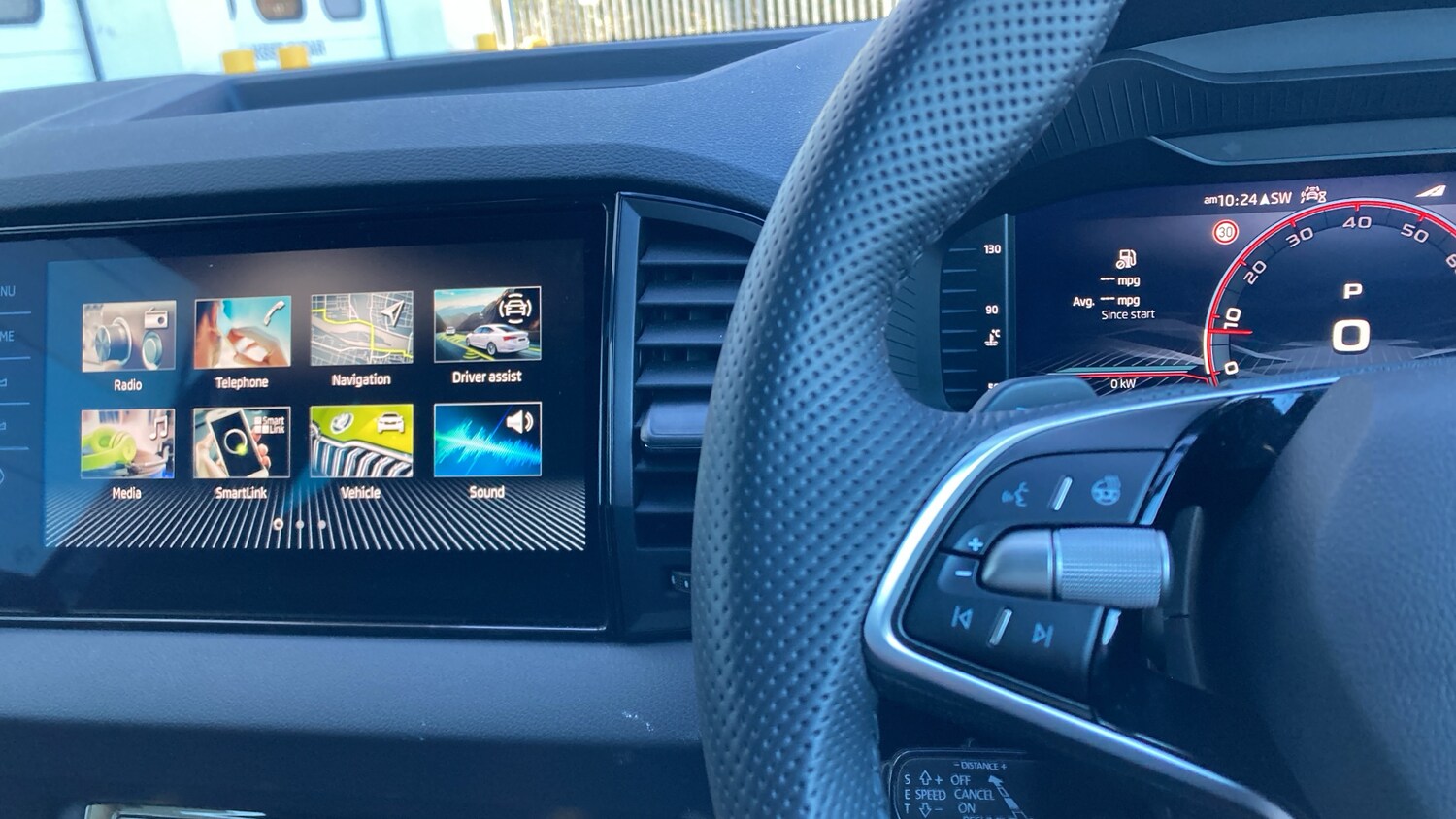 Used Skoda Karoq 2025 for sale - 77930498: Photo 21