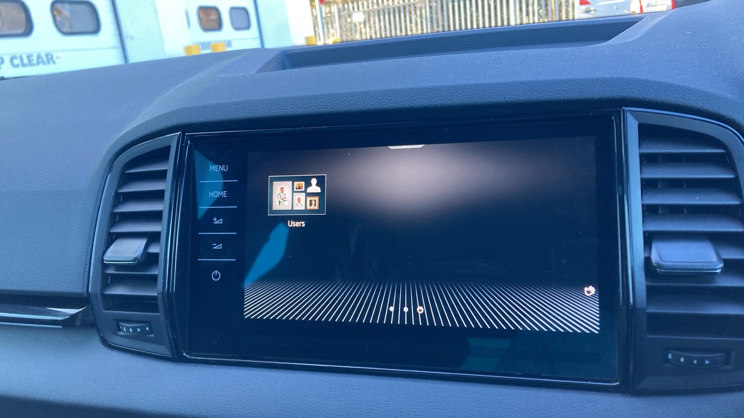 Used Skoda Karoq 2025 for sale - 77930498: Photo 29