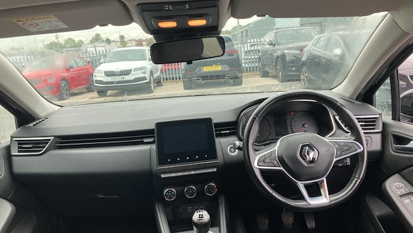 Used Renault Clio 2019 for sale - 76222094: Photo 10