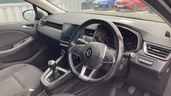 Used Renault Clio 2019 for sale - 76222094: Photo 11
