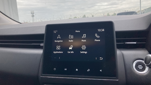 Used Renault Clio 2019 for sale - 76222094: Photo 25
