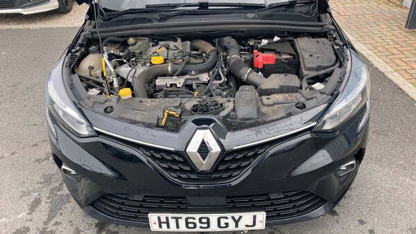 Used Renault Clio 2019 for sale - 76222094: Photo 8