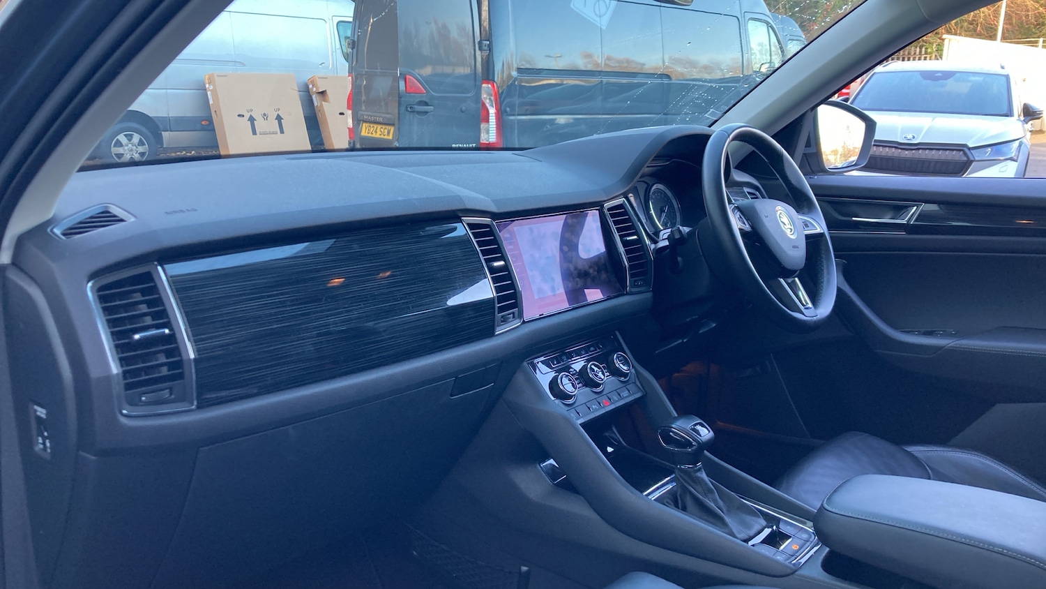 Used Skoda Kodiaq 2019 for sale - 76877800: Photo 2