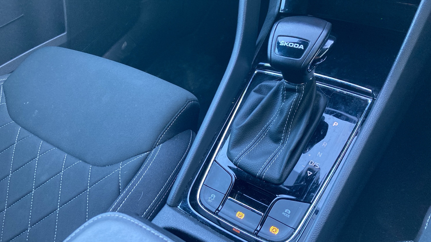 Used Skoda Karoq 2023 for sale - 76640782: Photo 14