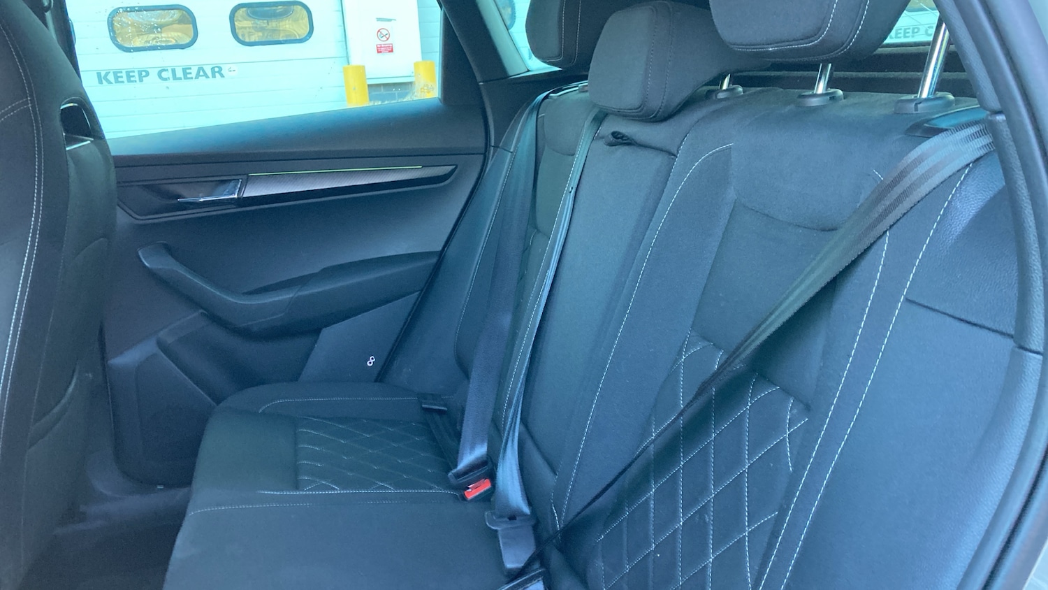 Used Skoda Karoq 2023 for sale - 76640782: Photo 16