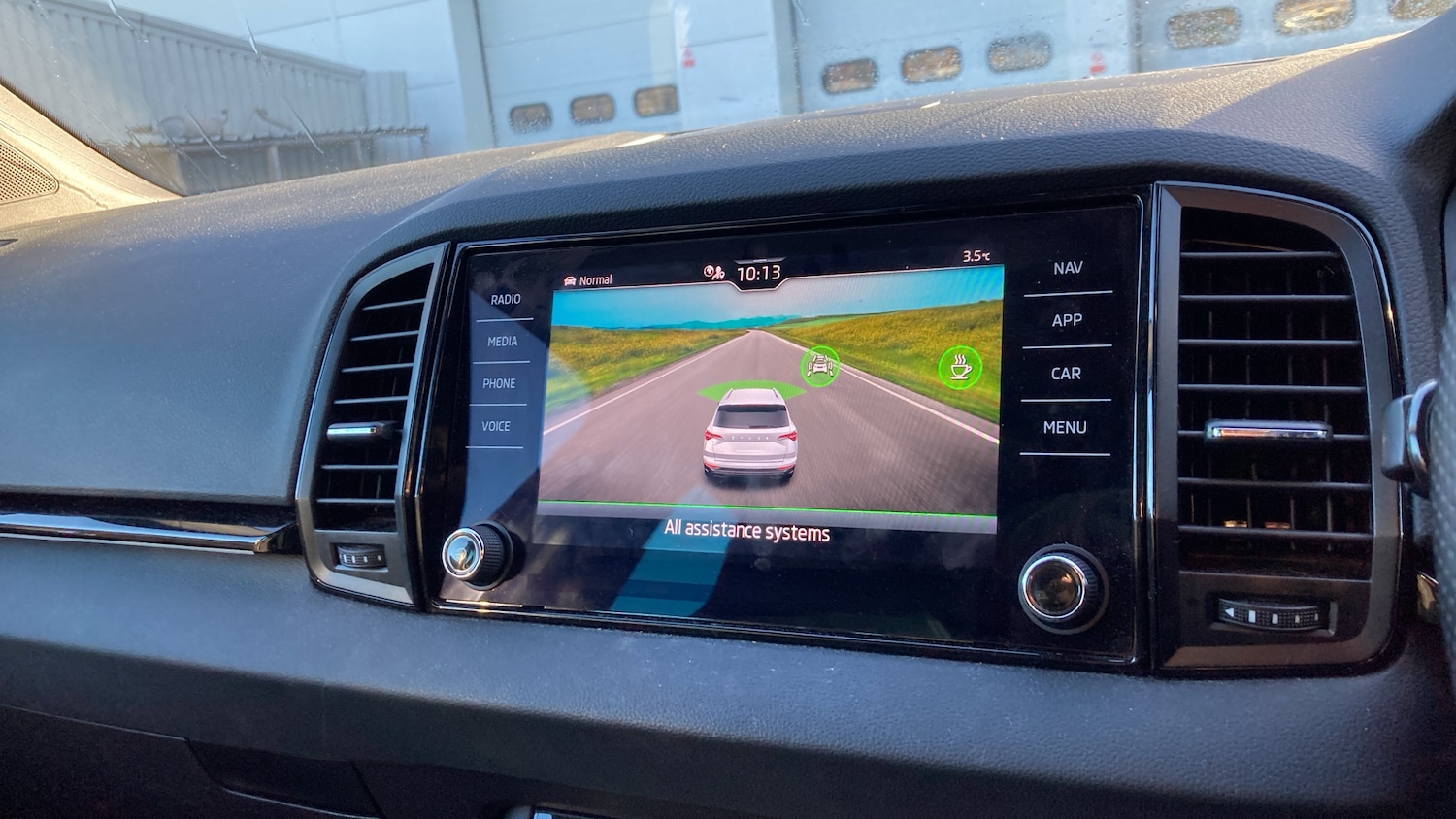 Used Skoda Karoq 2023 for sale - 76640782: Photo 29