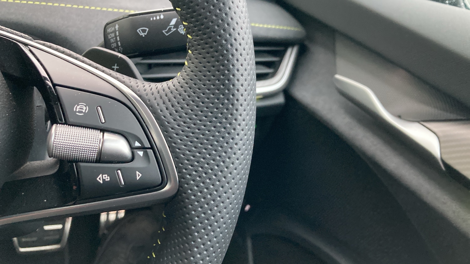 Used Skoda Enyaq 2025 for sale - 77063824: Photo 23