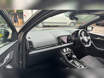 Used Skoda Karoq 2024 for sale - 79762421: Photo