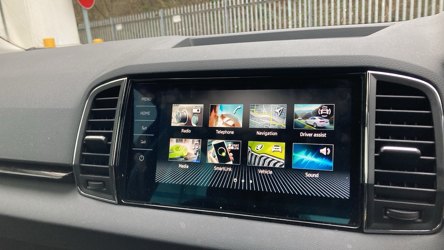 Used Skoda Karoq 2025 for sale - 77848770: Photo 12