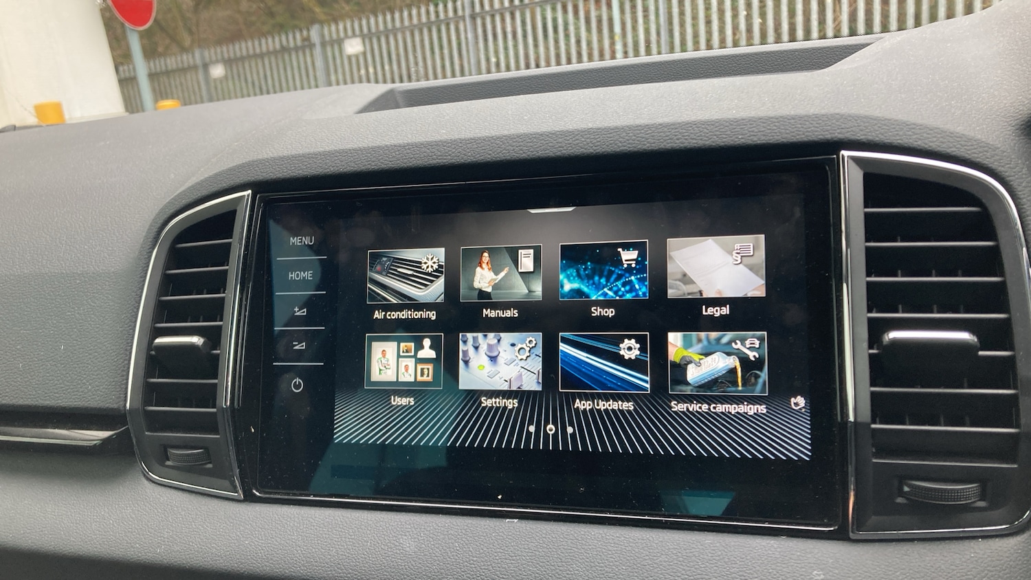 Used Skoda Karoq 2025 for sale - 77848770: Photo 28