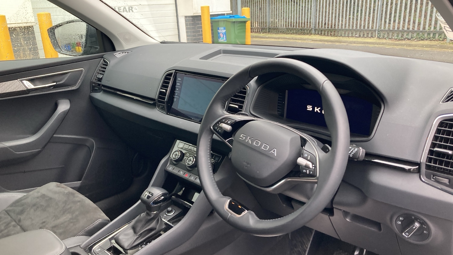 Used Skoda Karoq 2025 for sale - 77848770: Photo 6