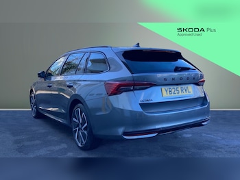Used Skoda Octavia 2025 for sale - 77834208: Photo