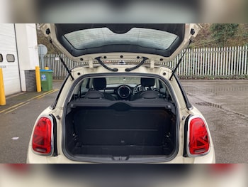 Used MINI Hatch 2018 for sale - 77418254: Photo