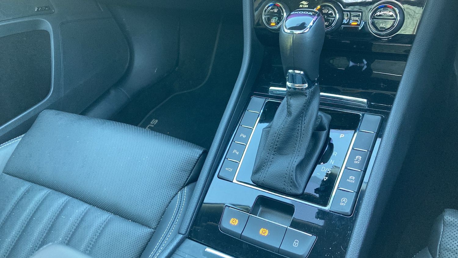 Used Skoda Superb 2022 for sale - 76722685: Photo 14