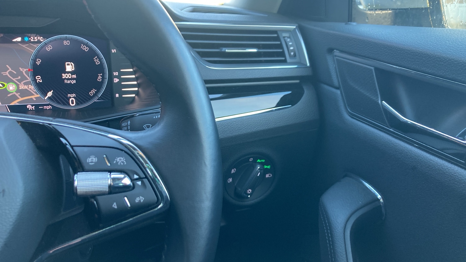 Used Skoda Superb 2022 for sale - 76722685: Photo 18