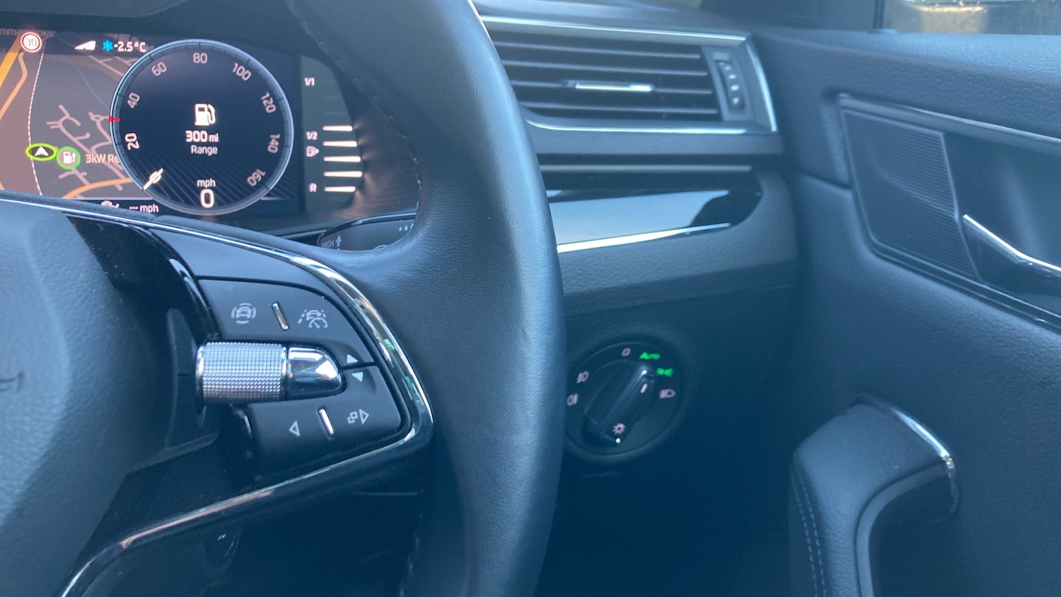 Used Skoda Superb 2022 for sale - 76722685: Photo 23