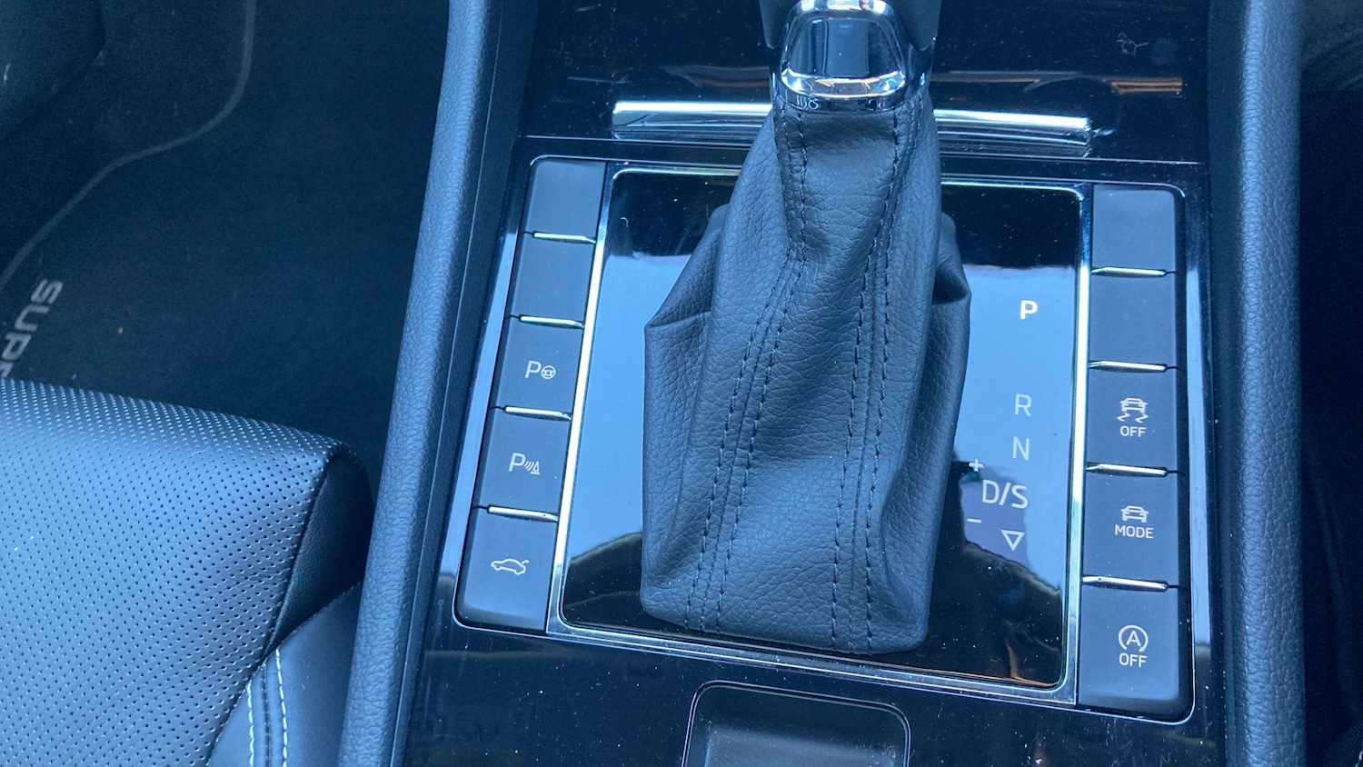 Used Skoda Superb 2022 for sale - 76722685: Photo 24