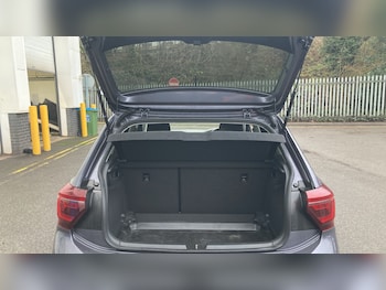 Used Volkswagen Polo 2023 for sale - 77055040: Photo