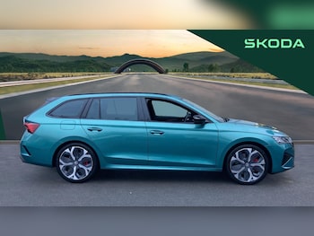 Used Skoda Octavia 2025 for sale - 77664849: Photo