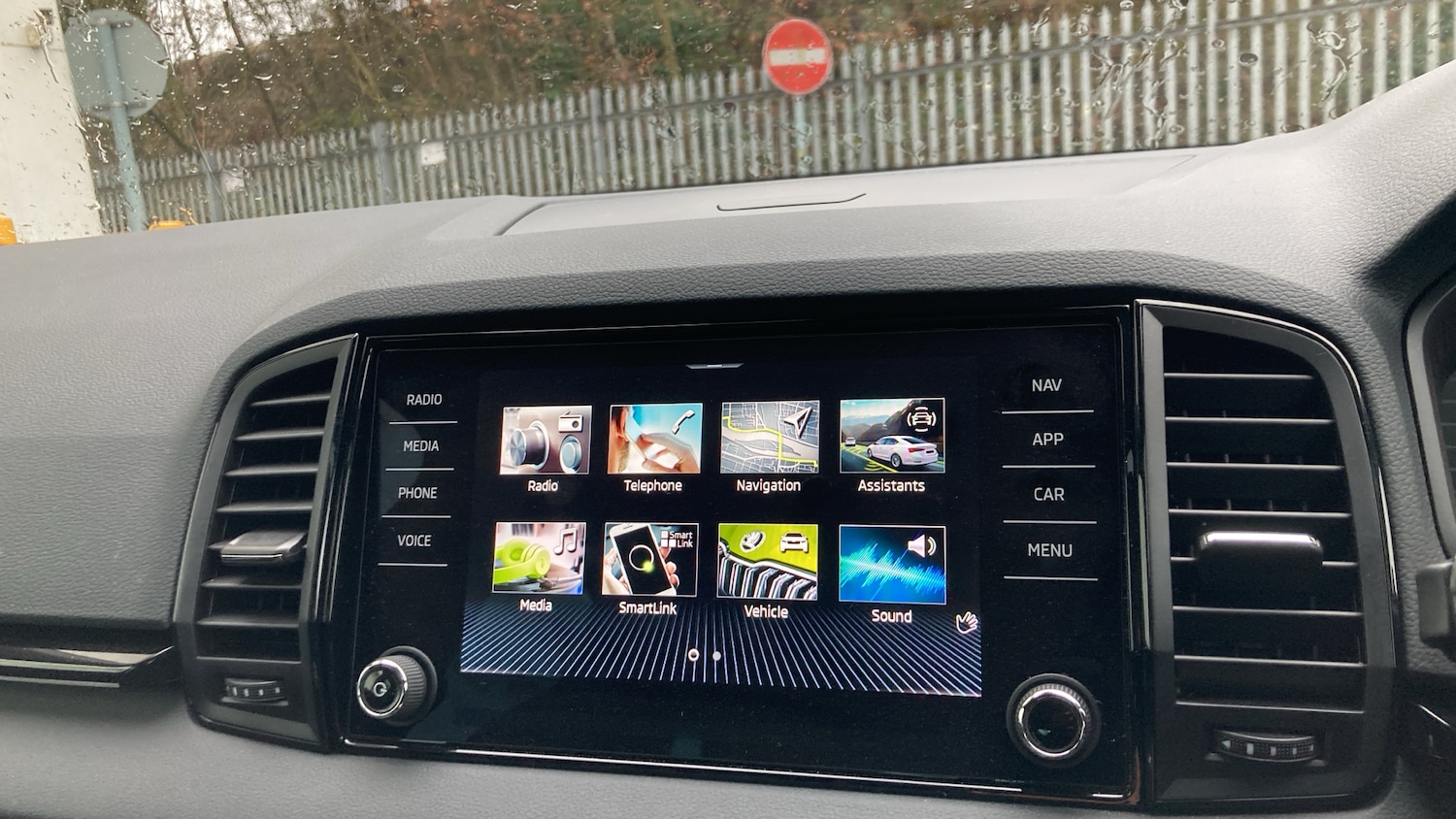 Used Skoda Karoq 2024 for sale - 77274745: Photo 27