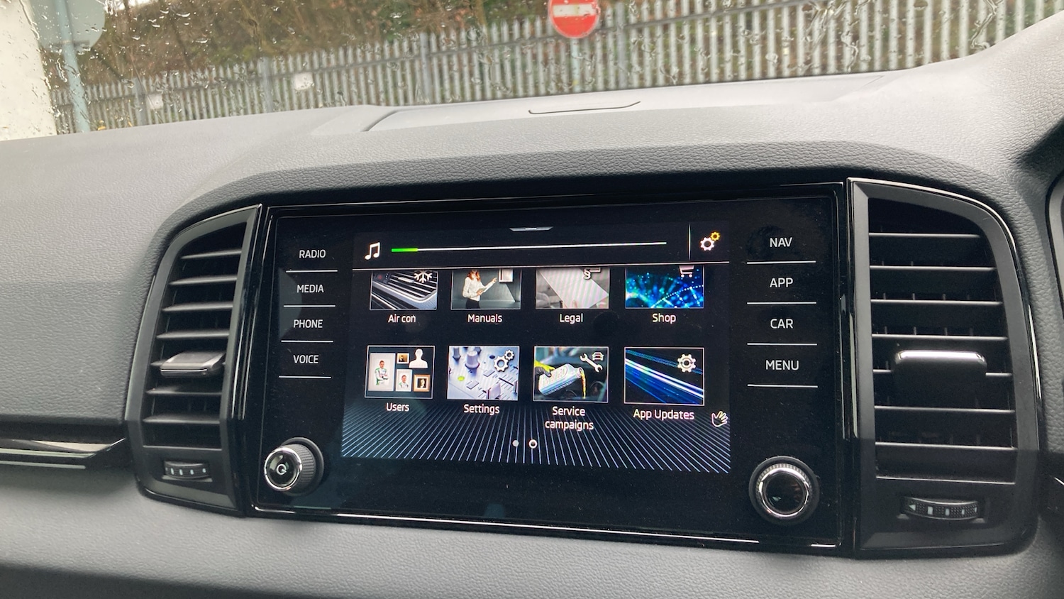 Used Skoda Karoq 2024 for sale - 77274745: Photo 28