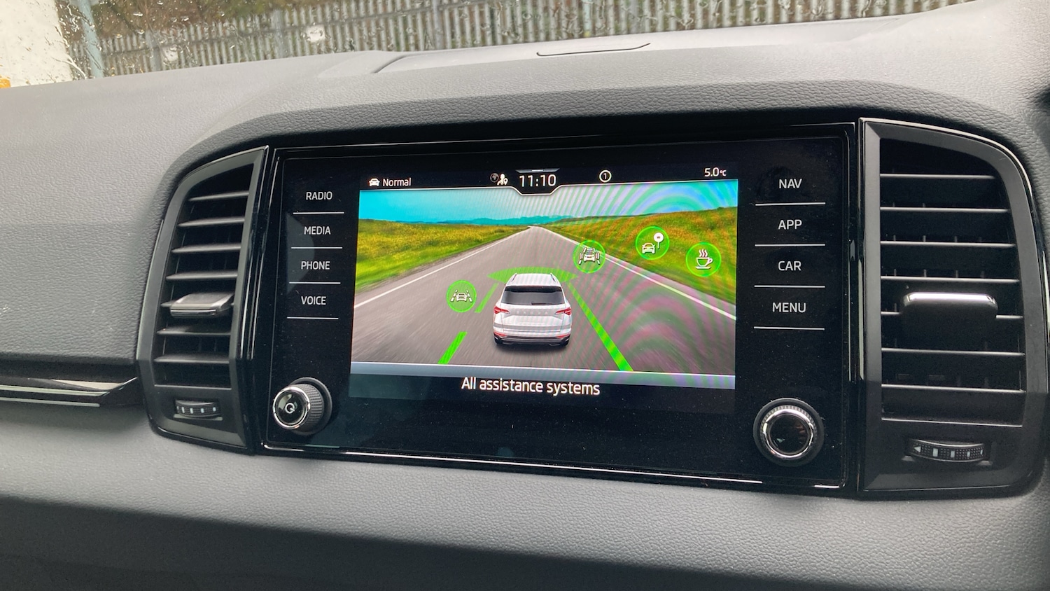 Used Skoda Karoq 2024 for sale - 77274745: Photo 29