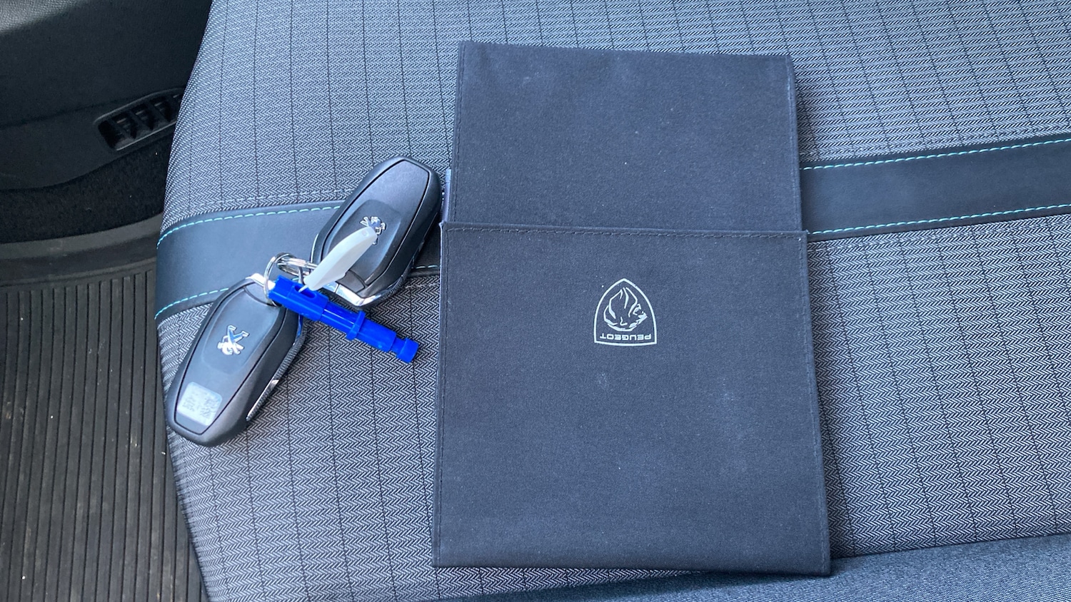 Used Peugeot 2008 2022 for sale - 77777443: Photo 19