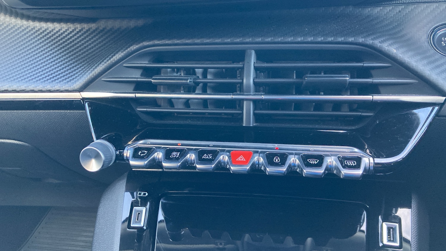 Used Peugeot 2008 2022 for sale - 77777443: Photo 23