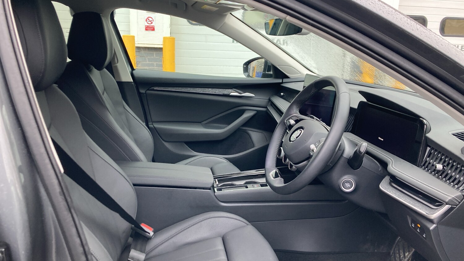 Used Skoda Superb 2024 for sale - 77350304: Photo 15