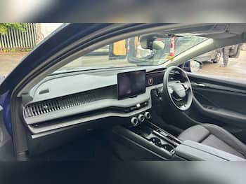 Used Skoda Superb 2025 for sale - 79672615: Photo