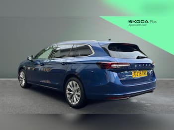 Used Skoda Superb 2025 for sale - 79672615: Photo