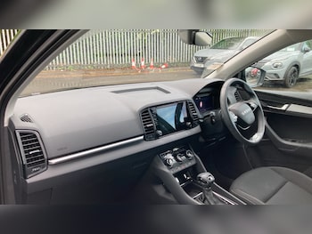 Used Skoda Karoq 2025 for sale - 78655958: Photo