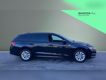 Used Skoda Octavia 2025 for sale - 77833131: Photo