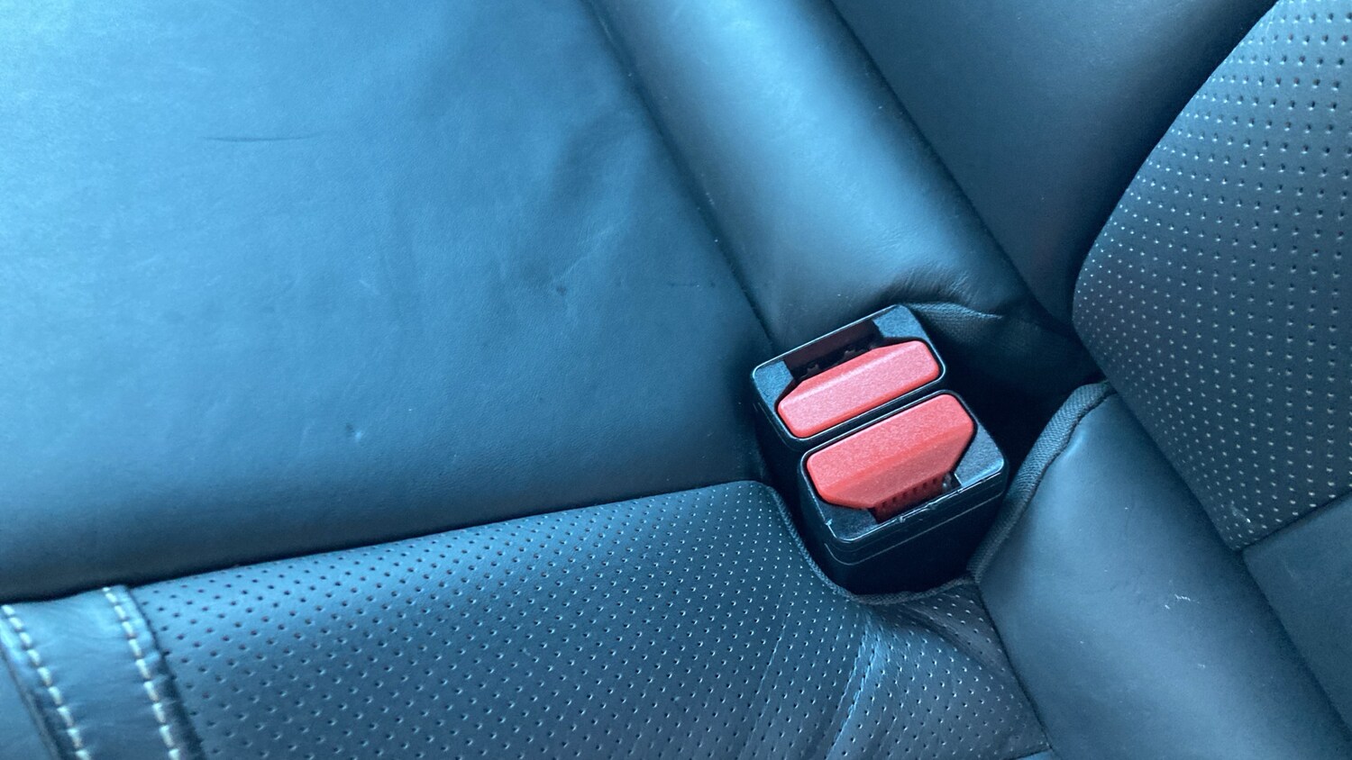 Used Volvo V60 2017 for sale - 77744194: Photo 17