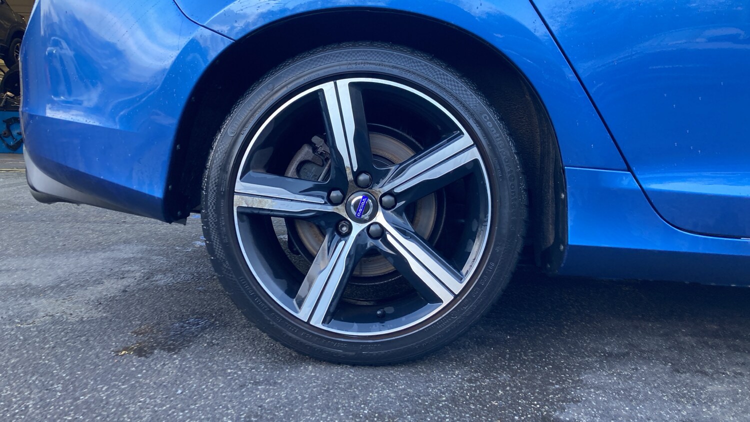 Used Volvo V60 2017 for sale - 77744194: Photo 7