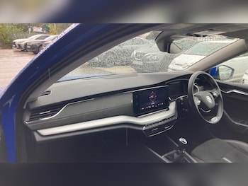 Used Skoda Octavia 2022 for sale - 76048954: Photo 2