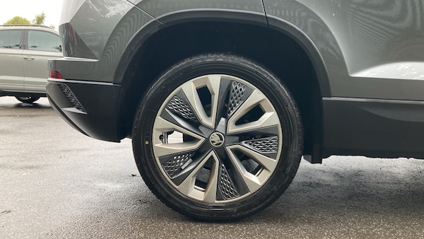Used Skoda Karoq 2023 for sale - 76146489: Photo 5