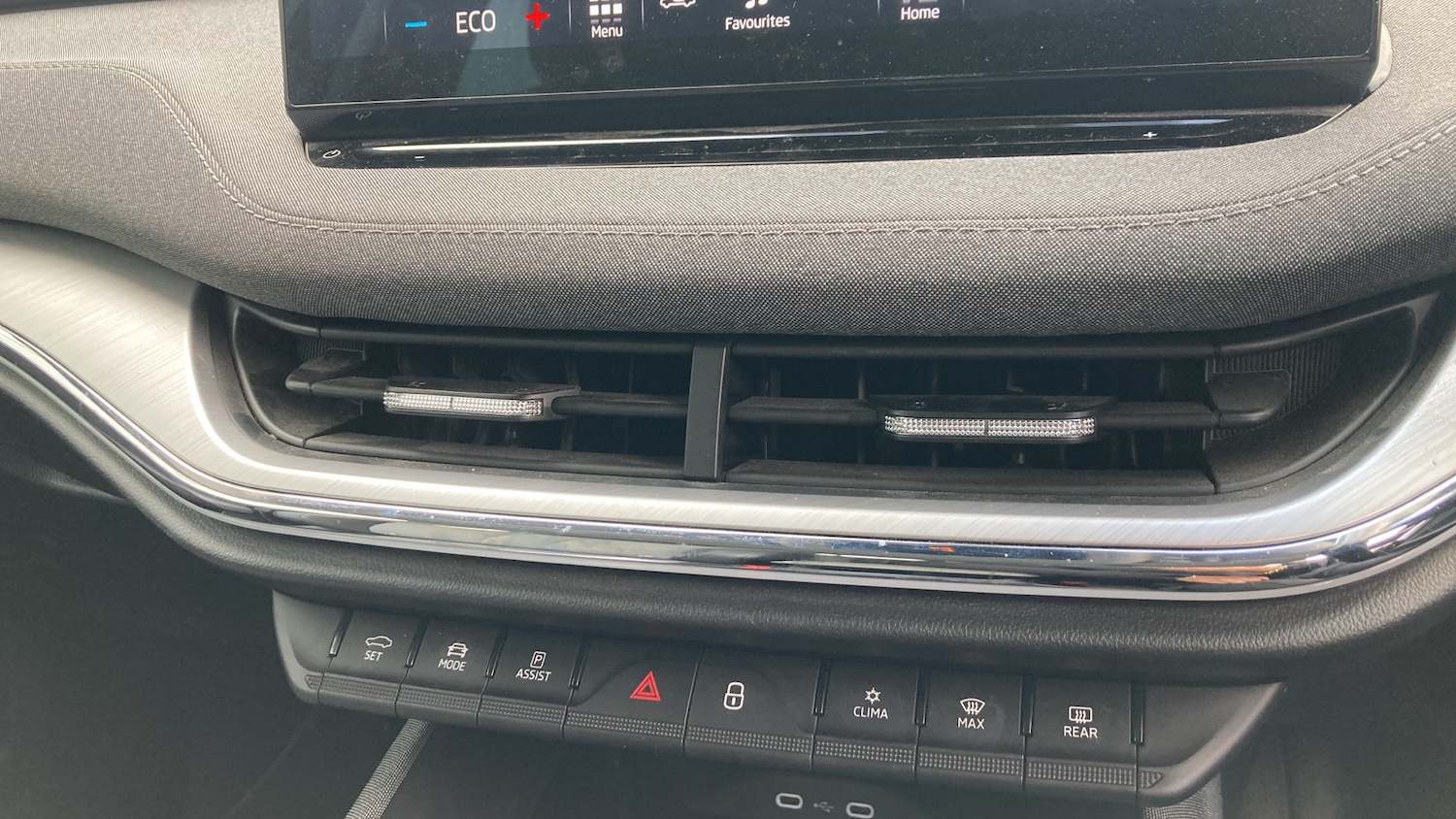 Used Skoda Enyaq 2023 for sale - 76588534: Photo 24